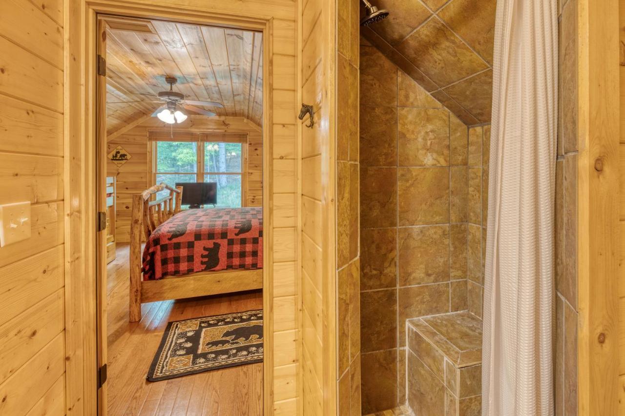 Trout N' About Your Blue Ridge Mountains Retreat, Hot Tub + Game Room! Ellijay Exterior photo